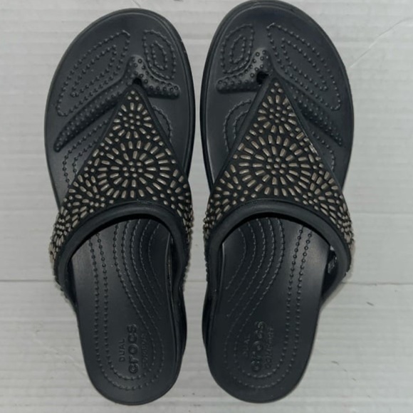 Crocs Women's Monterey Diamante Black Wedge Sandal Comfort Size 6 slip on - Picture 1 of 6